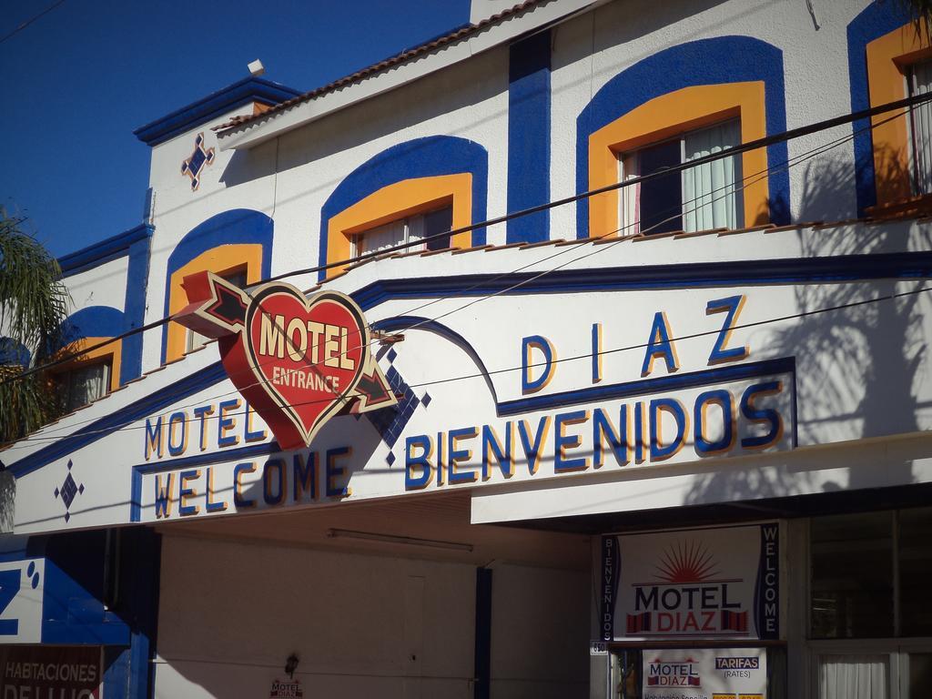 Hotel Diaz Тихуана Екстериор снимка