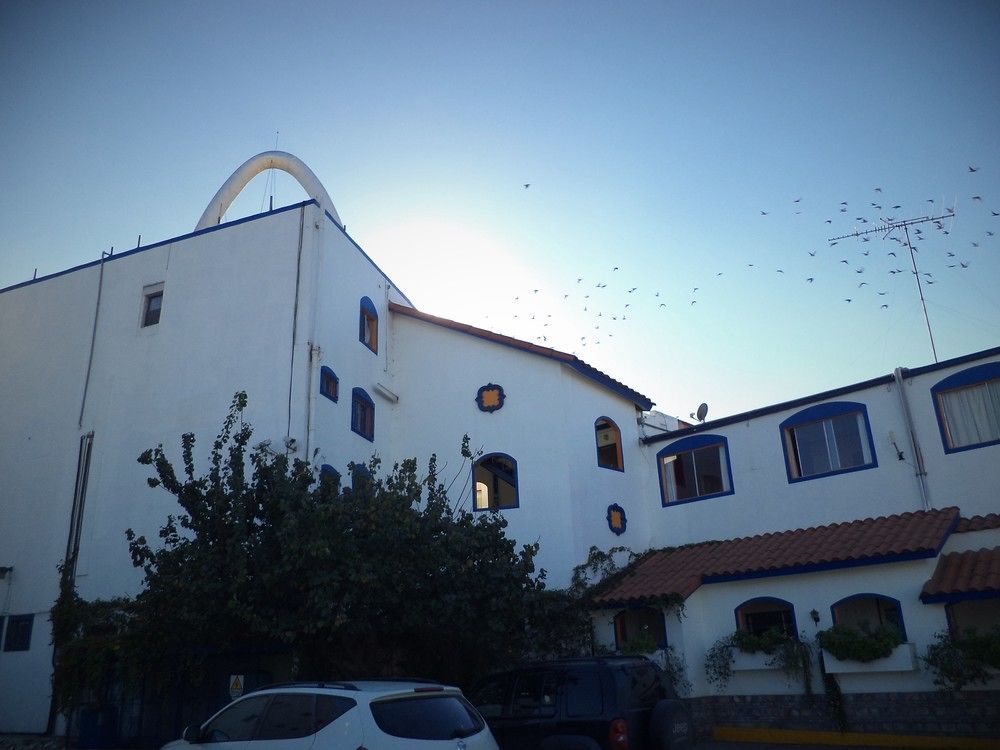 Hotel Diaz Тихуана Екстериор снимка